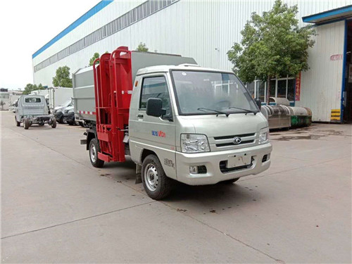 國五3方福田馭菱掛桶垃圾車最后二臺，買到就是賺到 
