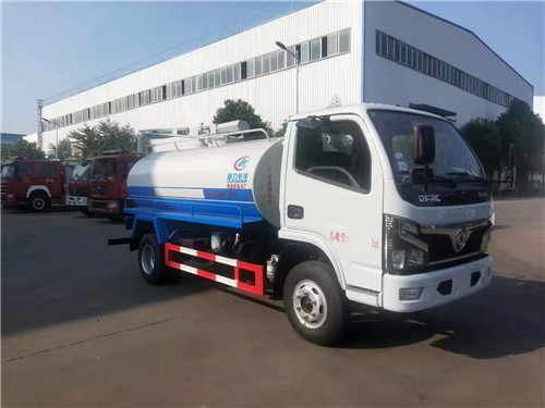 國(guó)六東風(fēng)小多利卡5方吸糞車(chē)