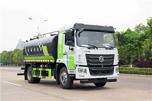 現(xiàn)車(chē)！現(xiàn)車(chē)！現(xiàn)車(chē)！東風(fēng)華神CS5灑水車(chē)