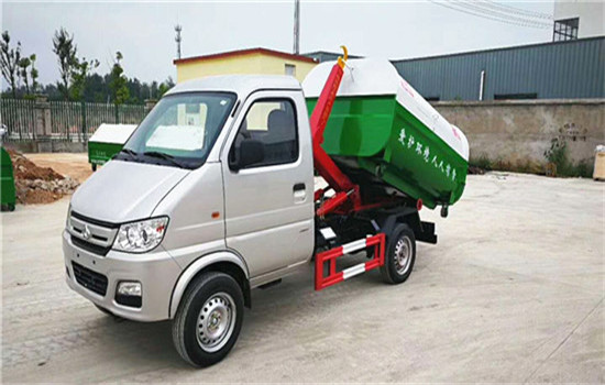 1591429718103964.jpg 長(zhǎng)安勾臂式垃圾車 (5).jpg